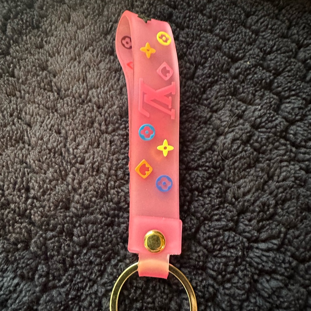 Keychain - Picture 5 of 5